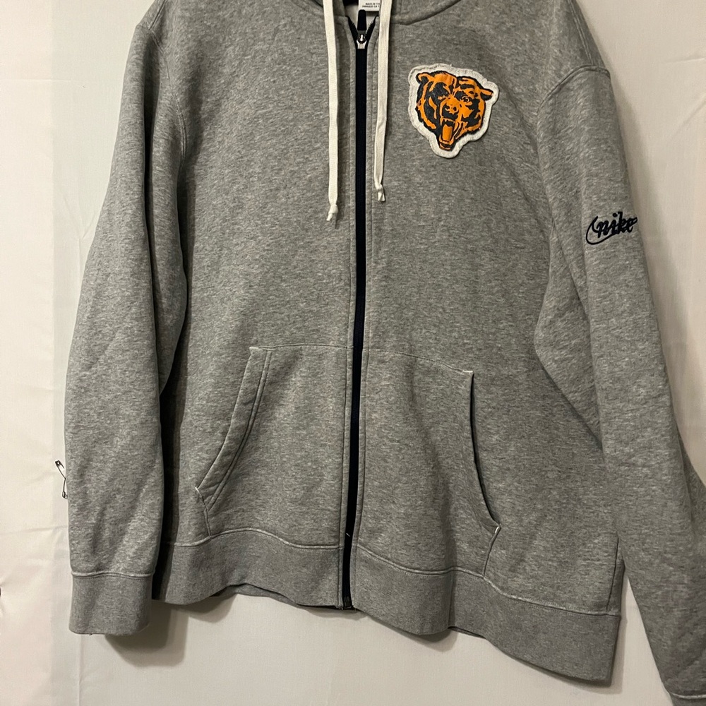 Nike Light Gray Fleece Hoodie with Subtle Nike Tag